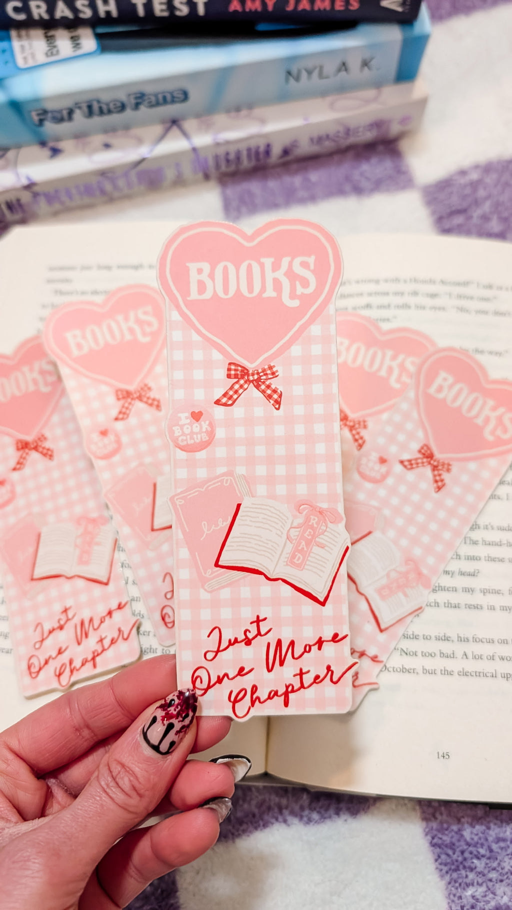 Bookmark I Heart Book Club