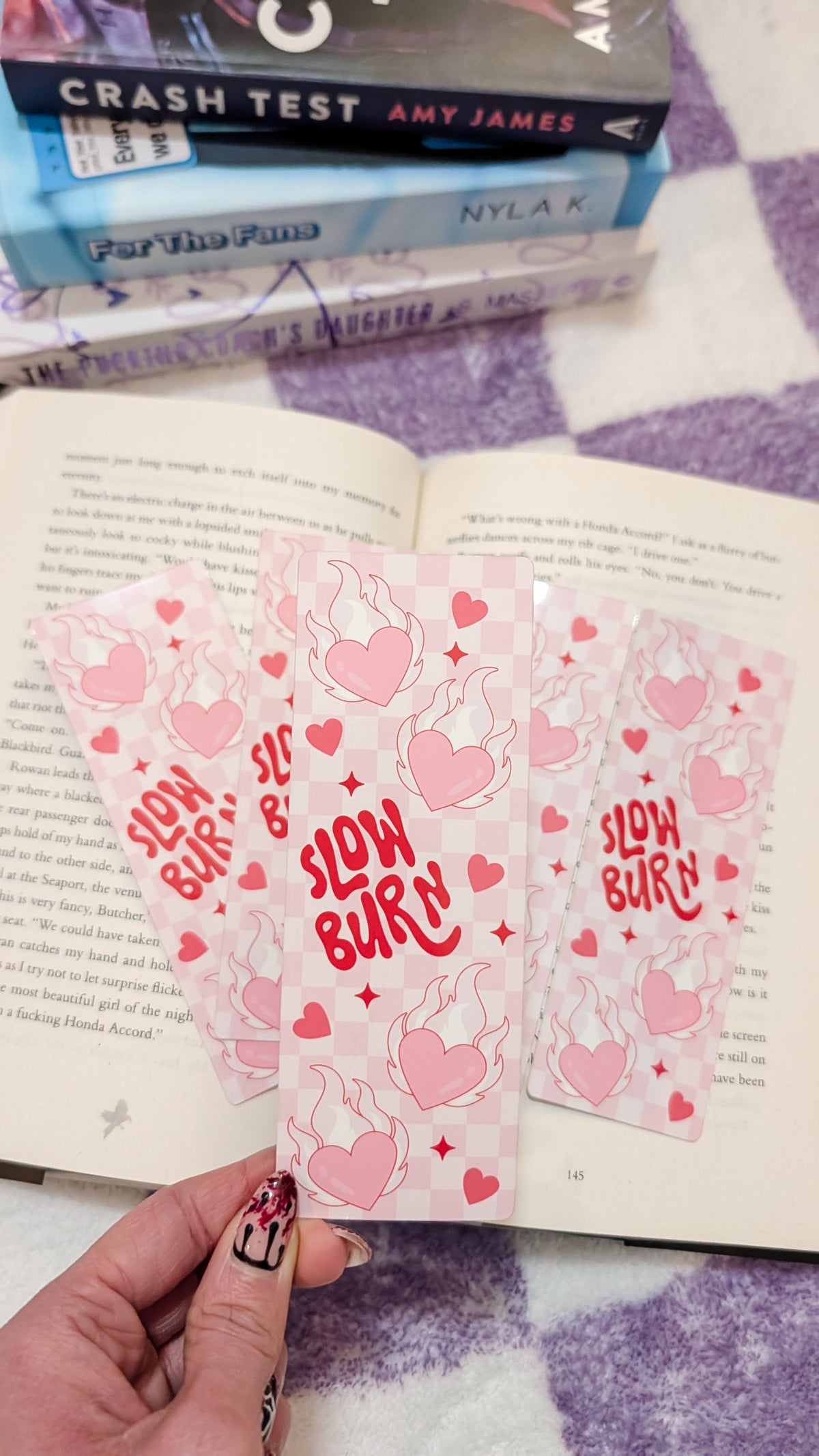 Bookmark Slow Burn Checkered