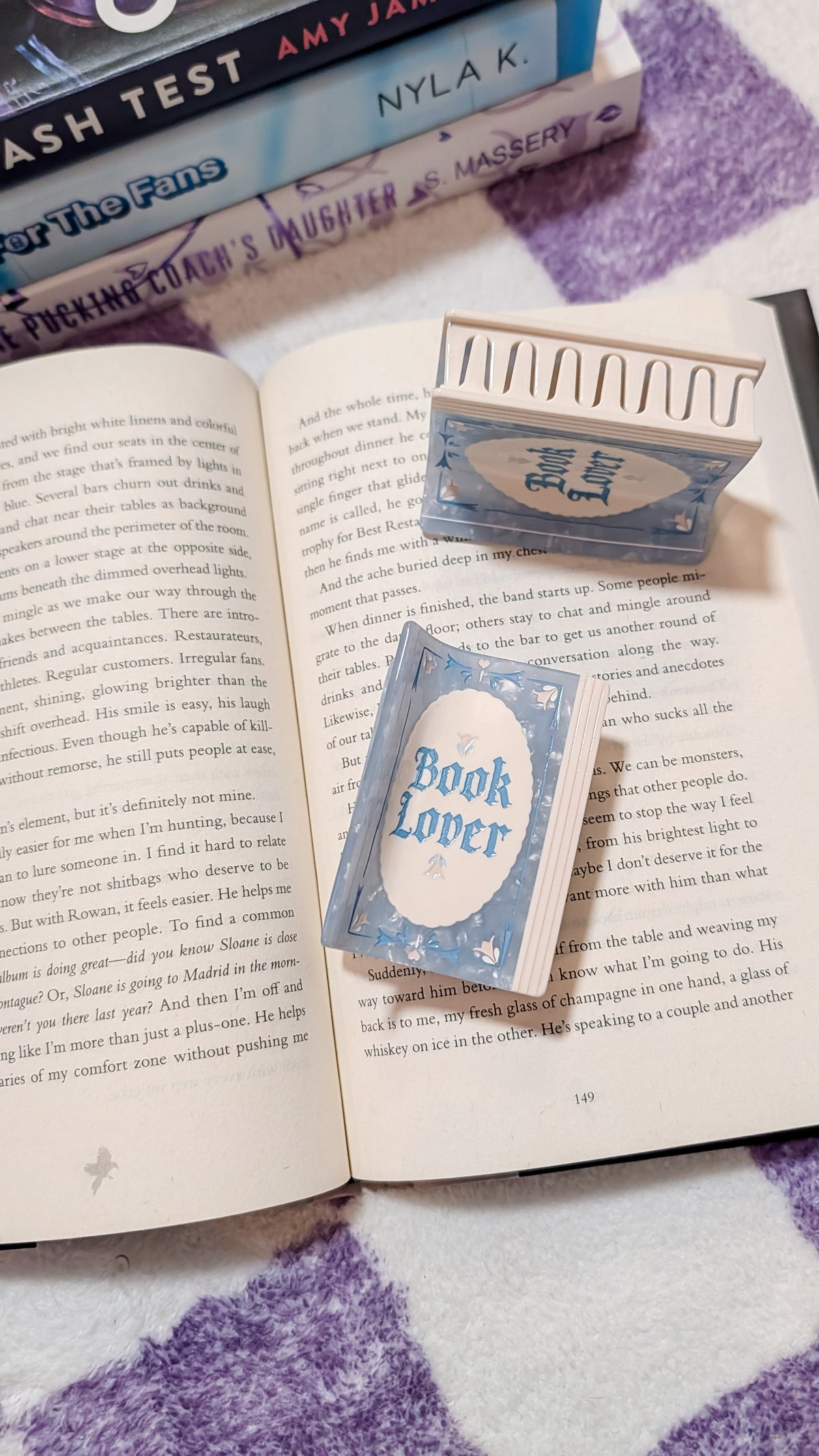 Book Lover Hair Claw
