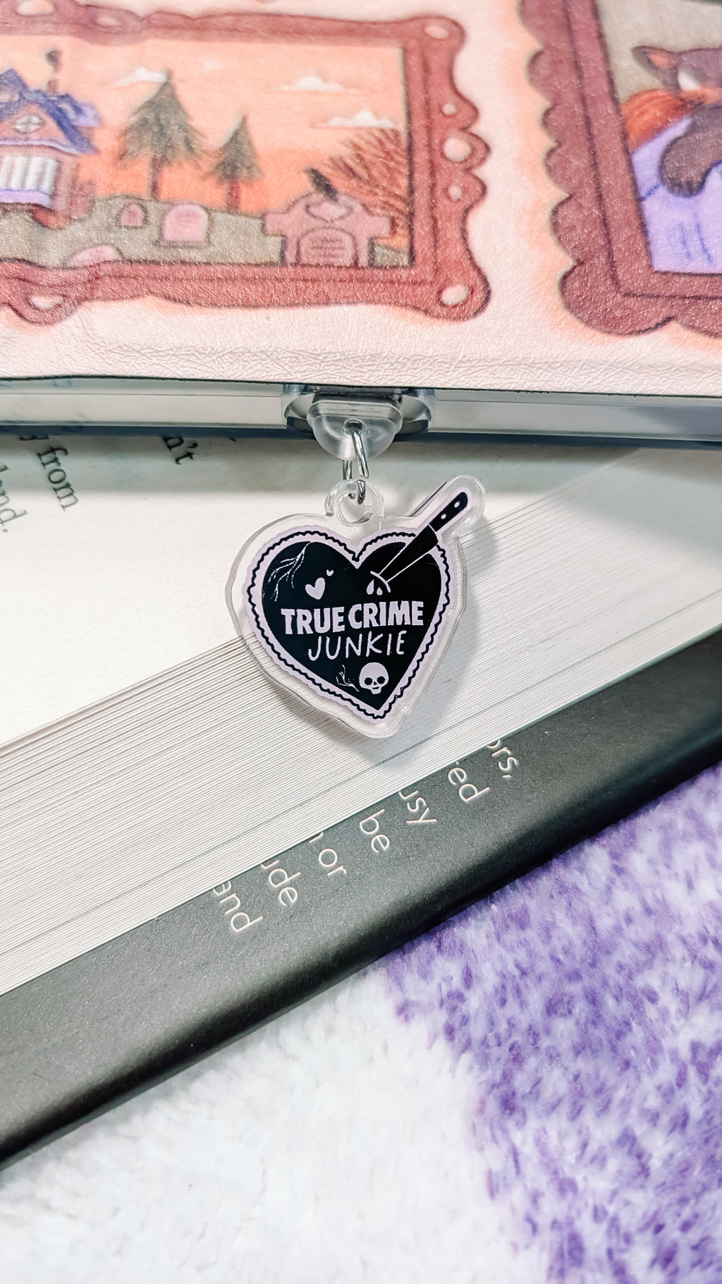 Kindle Charm - True Crime Junkie