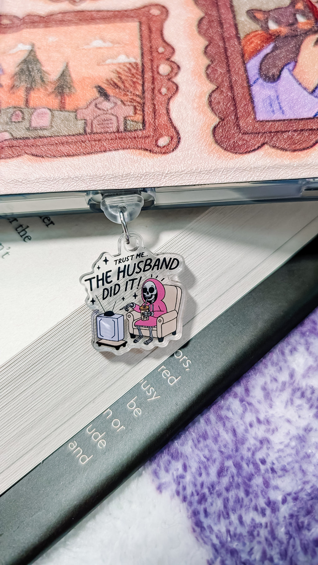Kindle Charm - Trust Me... The Husband Did It!