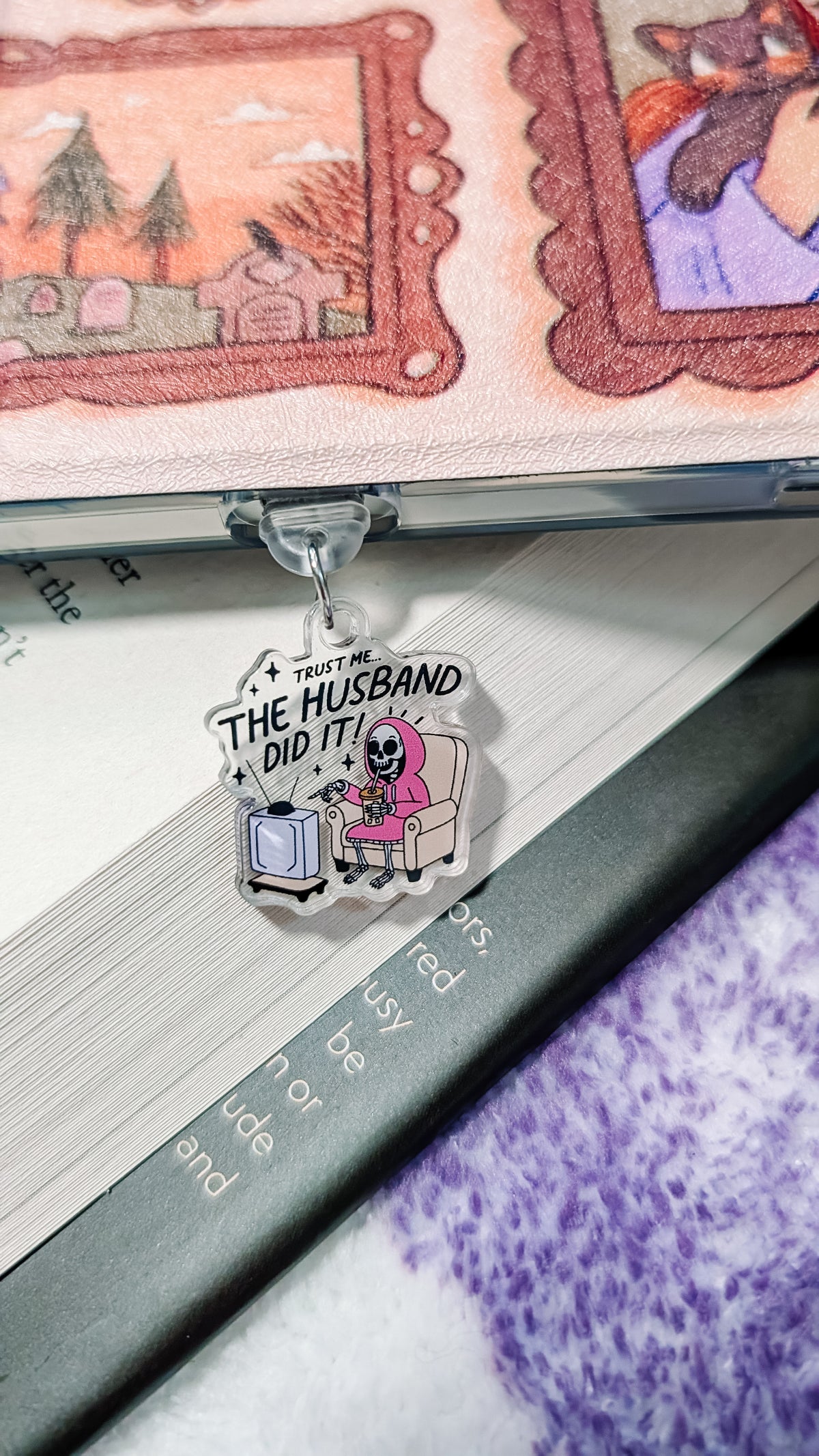 Kindle Charm - Trust Me... The Husband Did It!