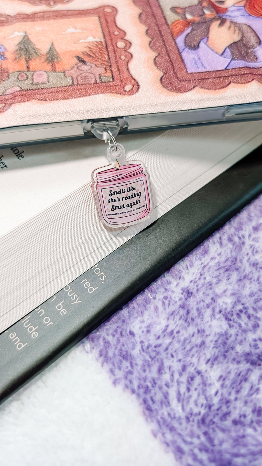 Kindle Charm - Smells Like She Is Reading Smut Again