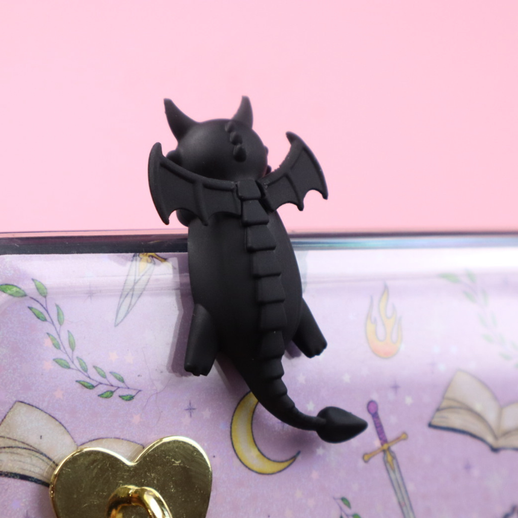 Dragon Kindle Reading Buddy / Hipper
