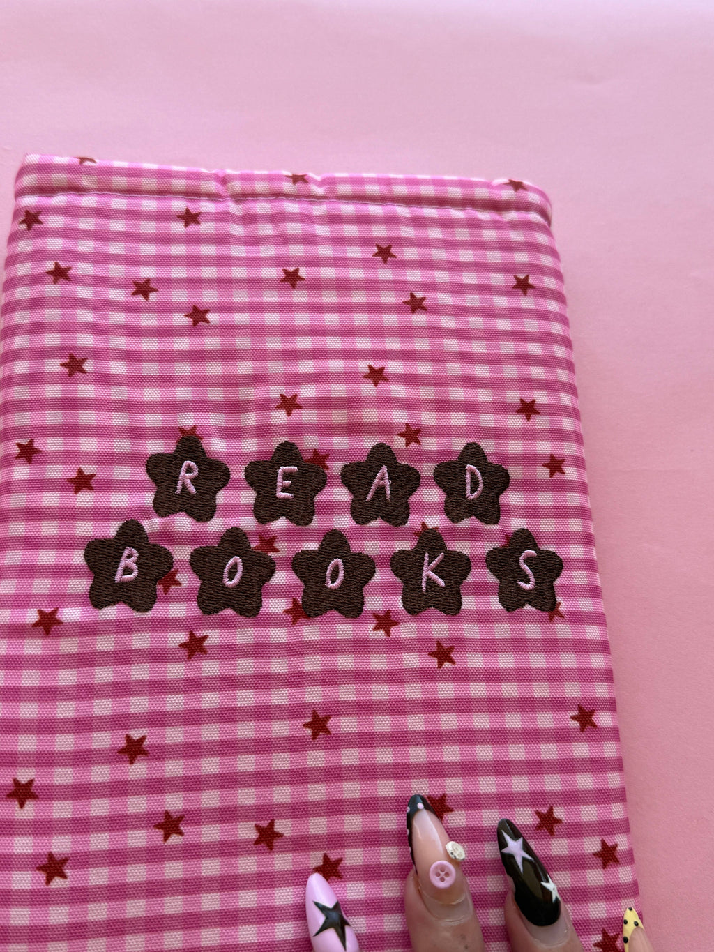 Gingham Embroidered Book & Kindle/E-Reader Sleeve