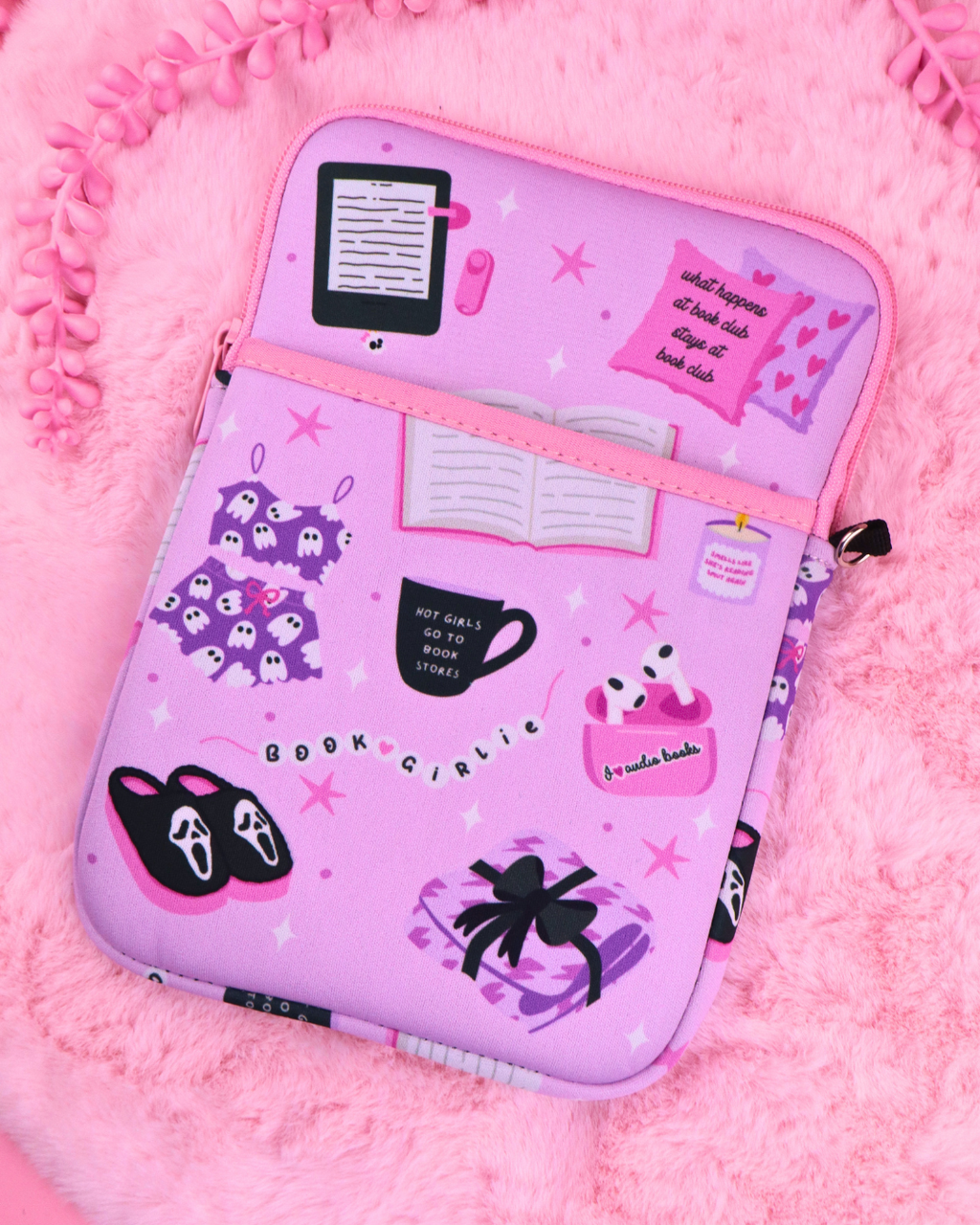 Cozy Booktok E-reader/Book Sleeve